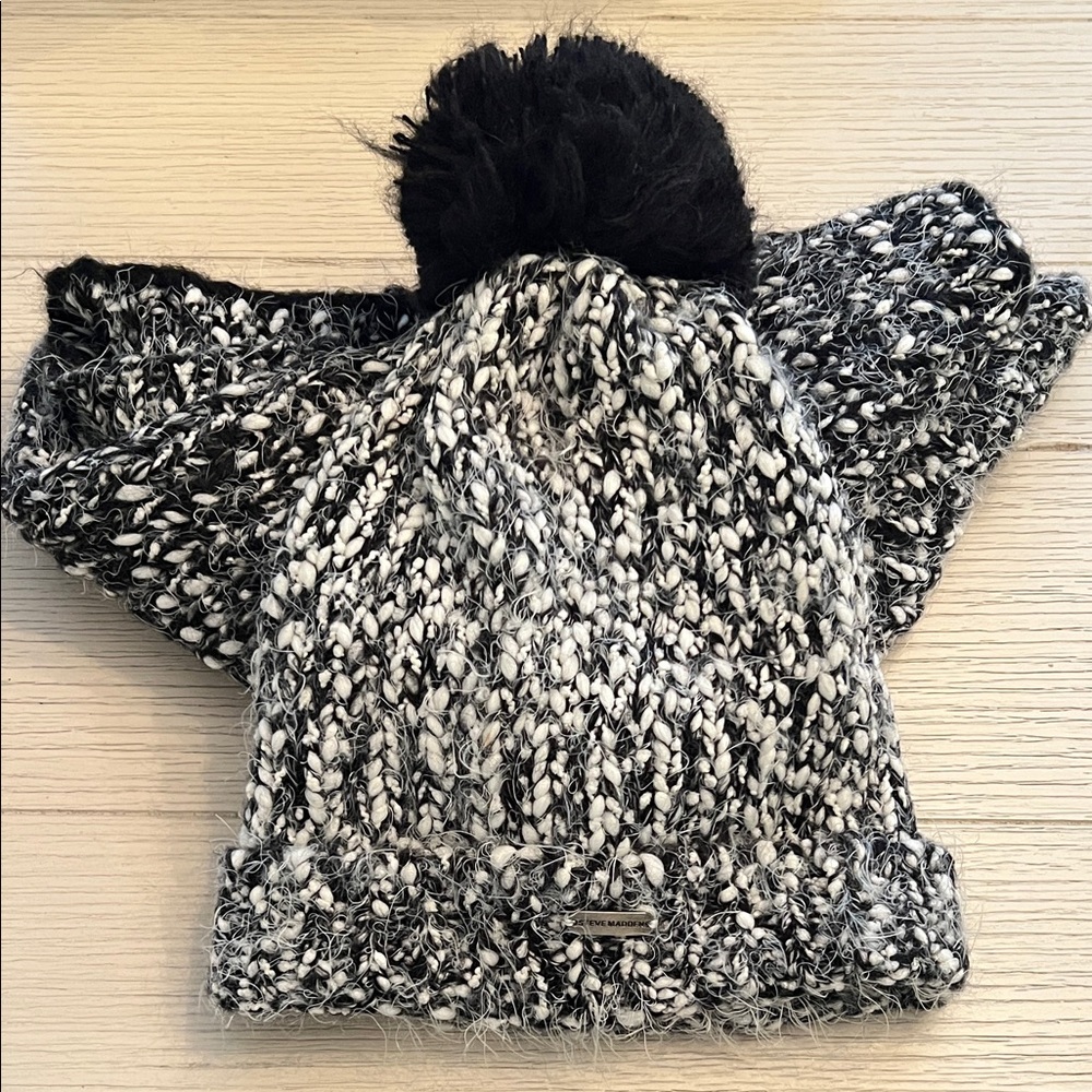 Steve Madden Black and White Textured Beanie with Neck Cowl Scarf